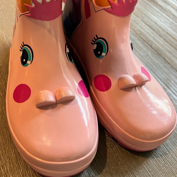 Girls KomForme Rainboots - size 2 - Picture 4 of 7